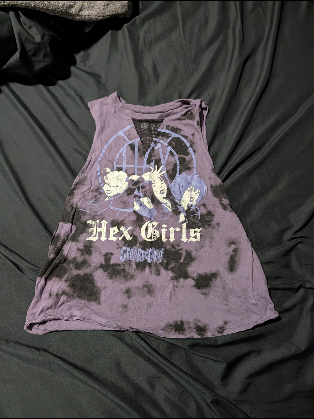 Hot Topic Purple & Black 'Hex Girls' Tie-Dye Muscle Tank